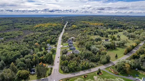 3841 Stebner Rd, Hermantown, MN 55811