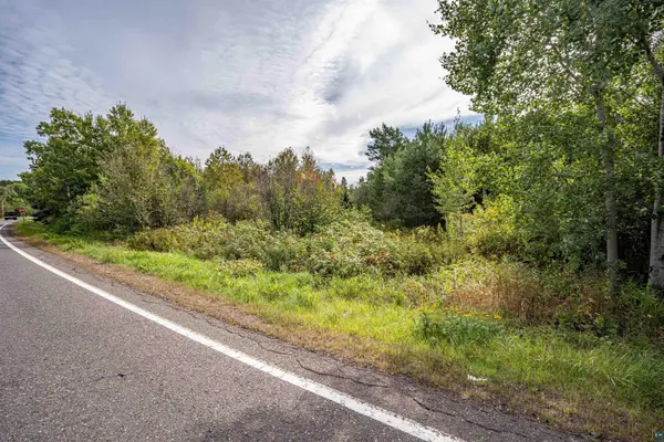 3841 Stebner Rd, Hermantown, MN 55811