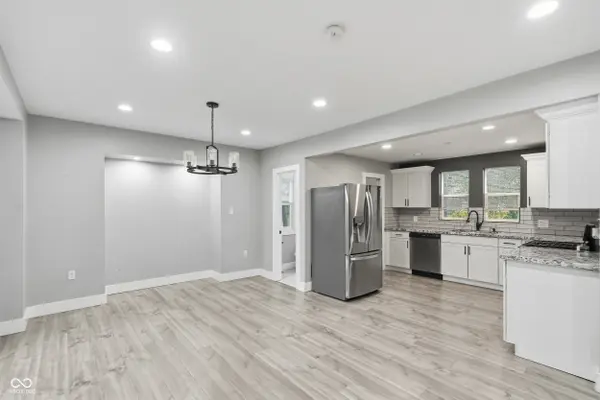 247 N Oakland AVE, Indianapolis, IN 46201