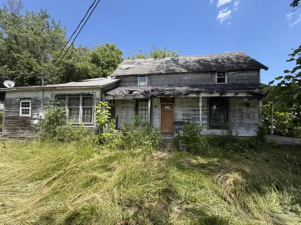 2812 Brown ST, New Castle, IN 47362