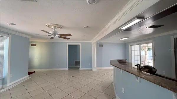 3100 LAKE RIDGE DR, Sarasota, FL 34237