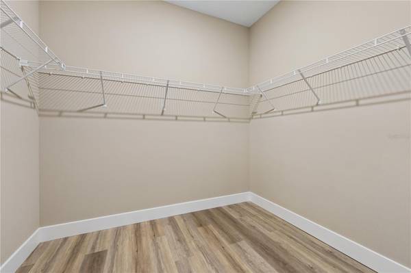 8 ROLLING SANDS DR, Palm Coast, FL 32164