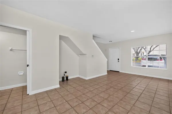 4212 PLANTATION COVE DR, Orlando, FL 32810