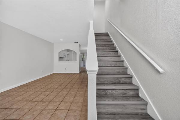 4214 PLANTATION COVE DR, Orlando, FL 32810