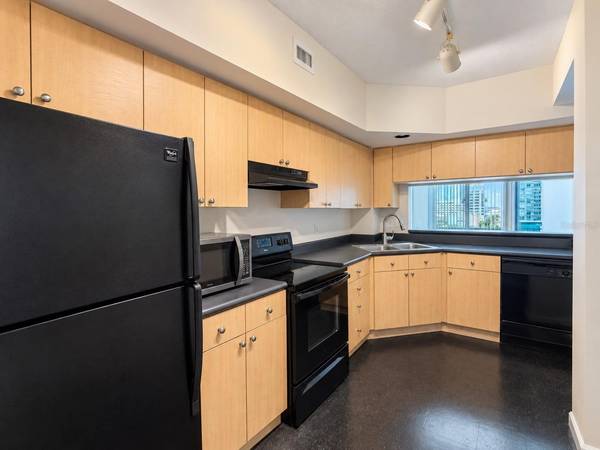 322 E CENTRAL BLVD #1109, Orlando, FL 32801