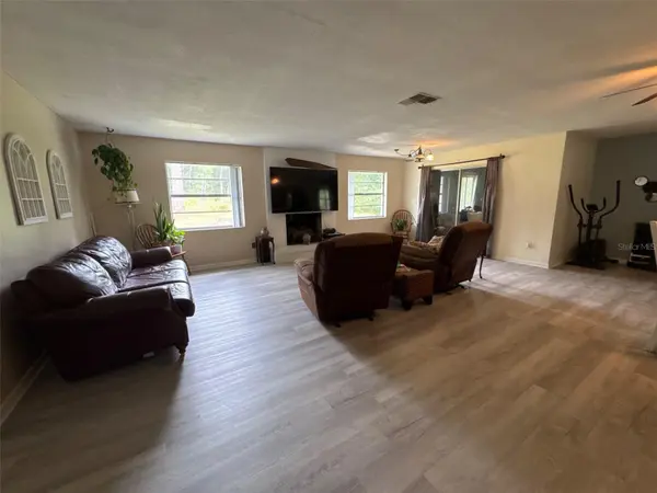 937 N MCGOWAN AVE, Crystal River, FL 34429