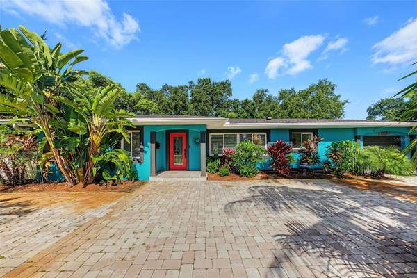 1616 INDIAN ROCKS RD, Belleair, FL 33756