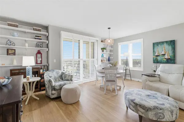 628 CLEVELAND ST #809, Clearwater, FL 33755