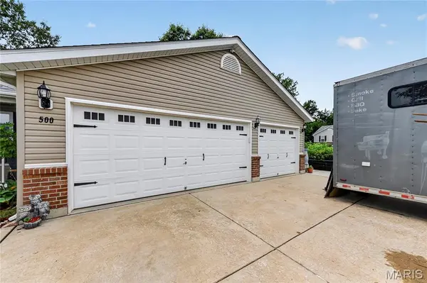 500 Candlestick CT, Warrenton, MO 63383