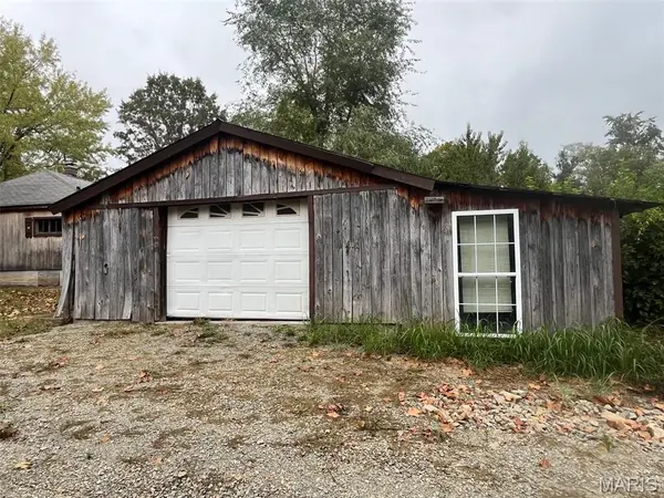 1101 Commercial ST, Mineral Point, MO 63660