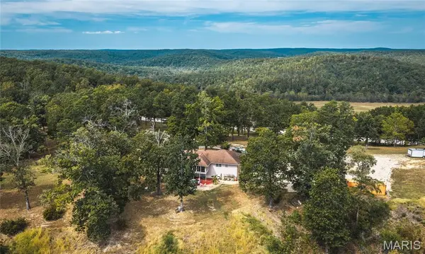 54584 Highway 21, Ellington, MO 63638