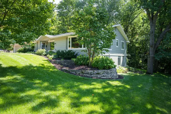 111 W Colvill ST, Cannon Falls, MN 55009
