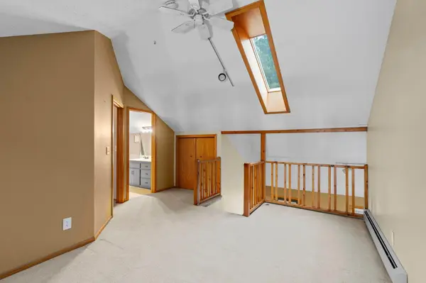 8008 Mount Curve BLVD, Brooklyn Park, MN 55445