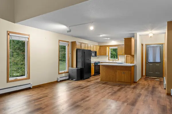8008 Mount Curve BLVD, Brooklyn Park, MN 55445
