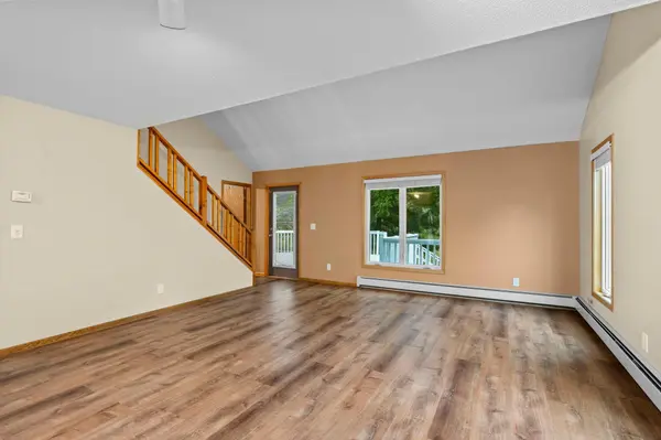 8008 Mount Curve BLVD, Brooklyn Park, MN 55445