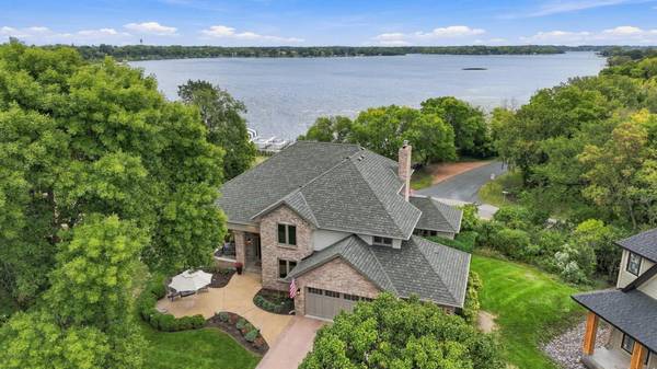3143 Lafayette Ridge RD, Minnetonka Beach, MN 55391