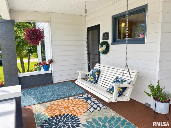 133 W CLAY ST, Brimfield, IL 61517