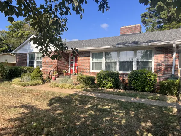 310 Beechcrest Cir, Lewisburg, TN 37091