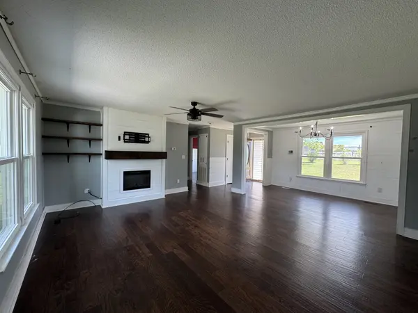 920 Rock Creek Rd, Estill Springs, TN 37330