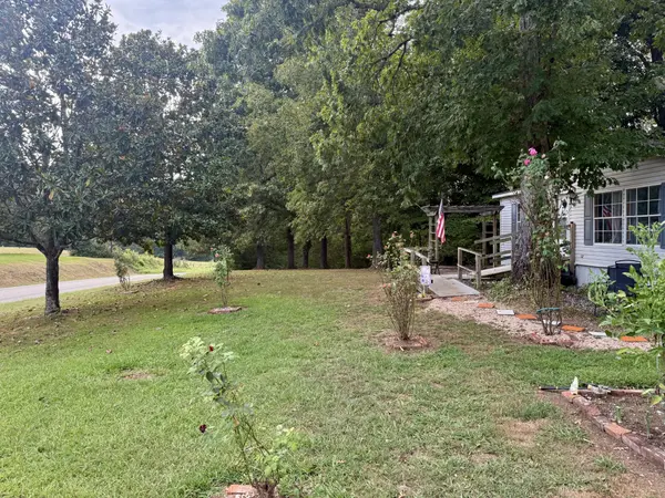 255 County Road 460, Englewood, TN 37329