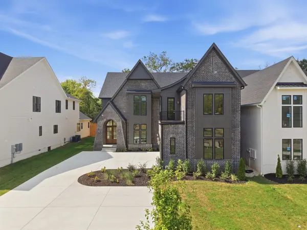 3423B Richards St, Nashville, TN 37215
