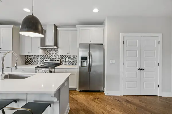 5608 Morrow Rd, Nashville, TN 37209