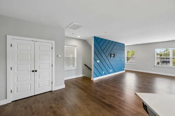 5608 Morrow Rd, Nashville, TN 37209