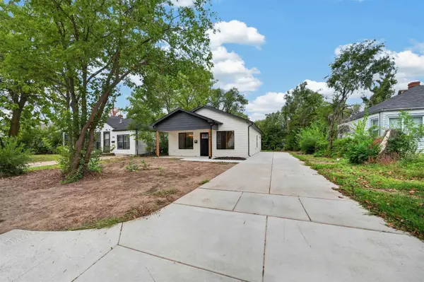 1745 N Chautauqua, Wichita, KS 67214