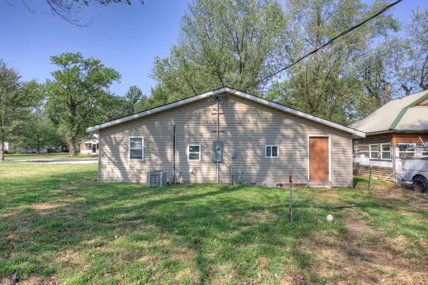 220 N Ohio AVE, Columbus, KS 66725