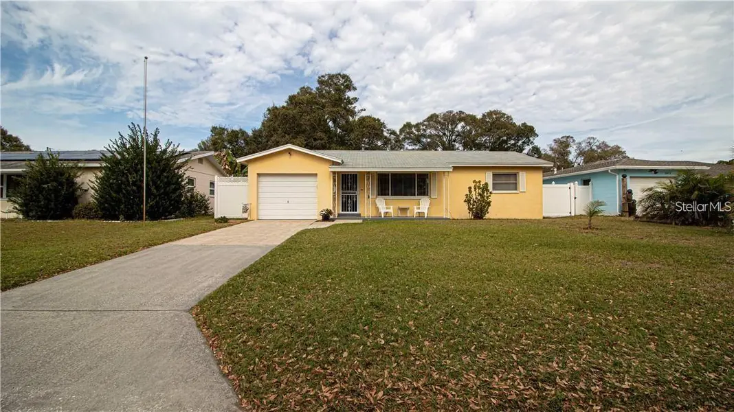 3925 15TH AVE N, St Petersburg, FL 33713