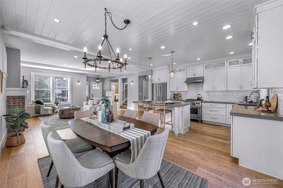 902 Captain Bay CT, Lynden, WA 98264