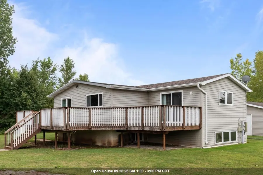 150 KOPE AVE, Oshkosh, WI 54901-9614