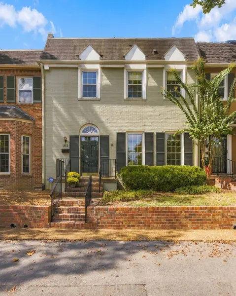 4400 Belmont Park Ter #252, Nashville, TN 37215