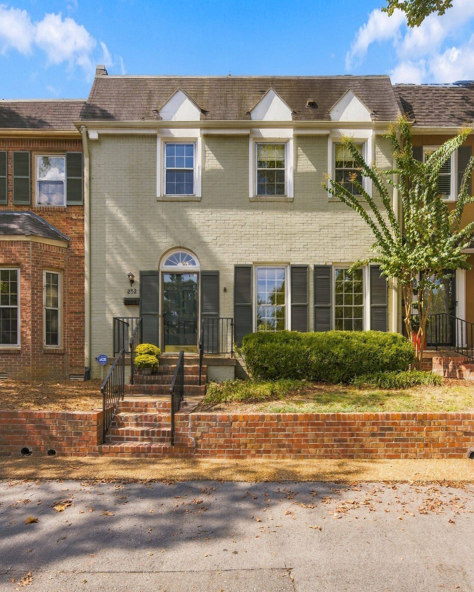 4400 Belmont Park Ter #252, Nashville, TN 37215