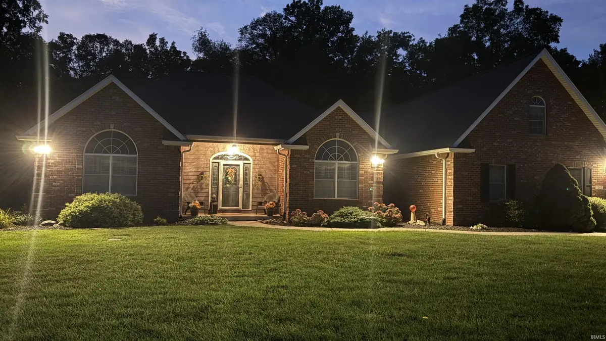 7287 N 900 East ***, Lafayette, IN 47905