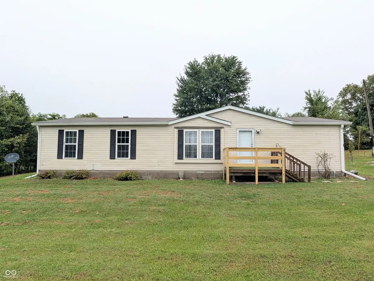 7225 S Burch RD, Bloomington, IN 47403