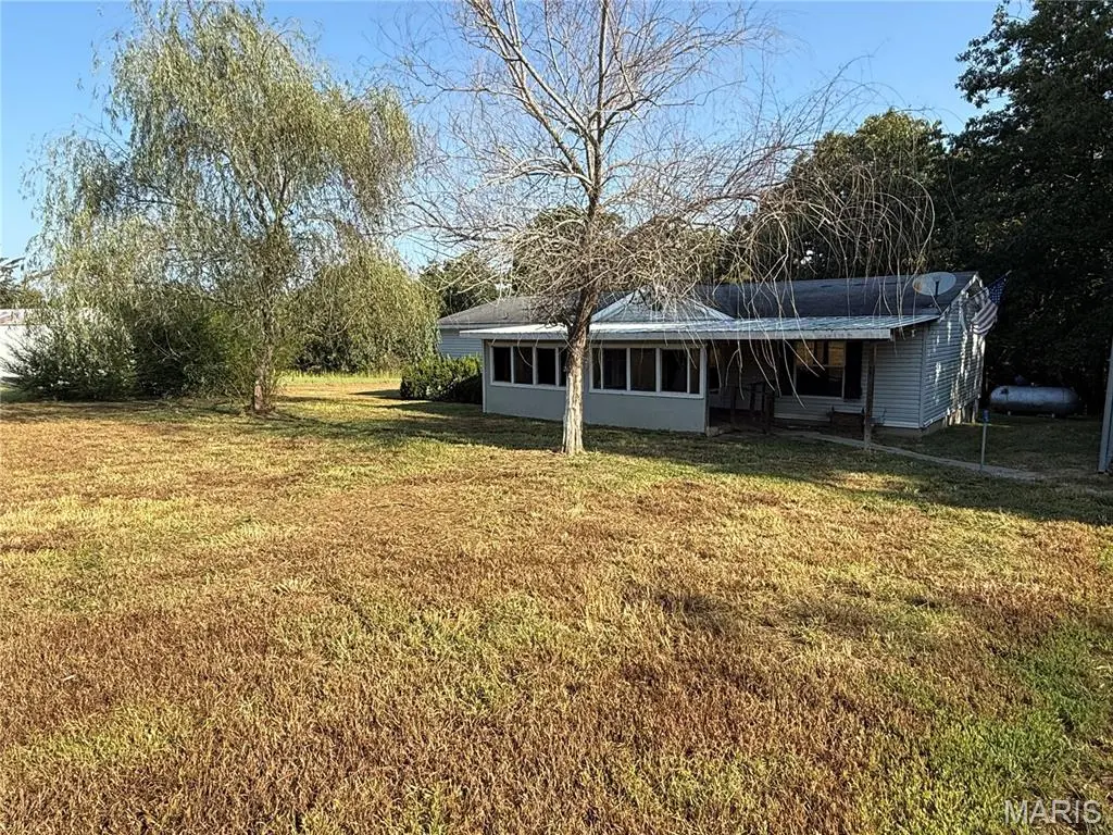 17131 Private Drive 8178, Rolla, MO 65401