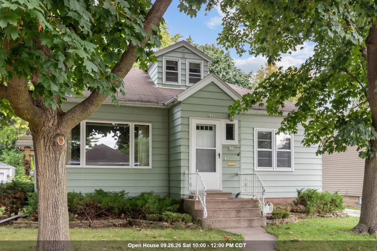 420 ANNEX AVE, Oshkosh, WI 54901-2920