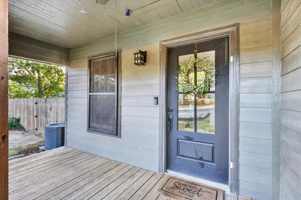 1090 Counts Street, Stephenville, TX 76401
