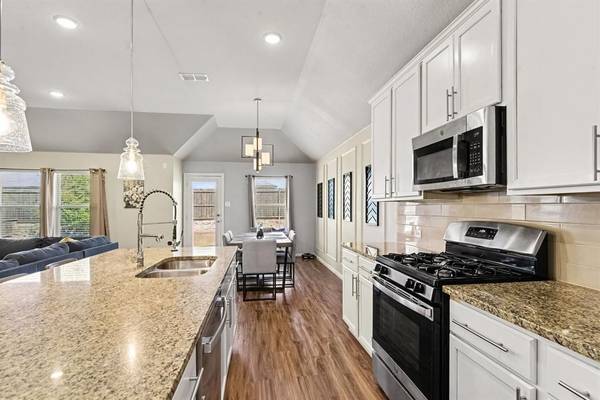 1817 Elderberry Street, Royse City, TX 75189