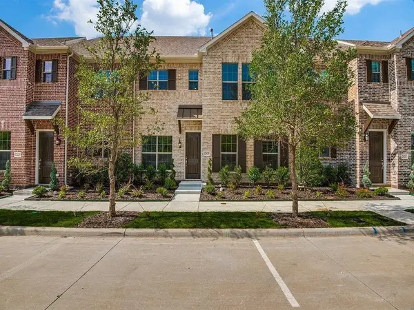 2429 Merriweather Lane, Flower Mound, TX 75028