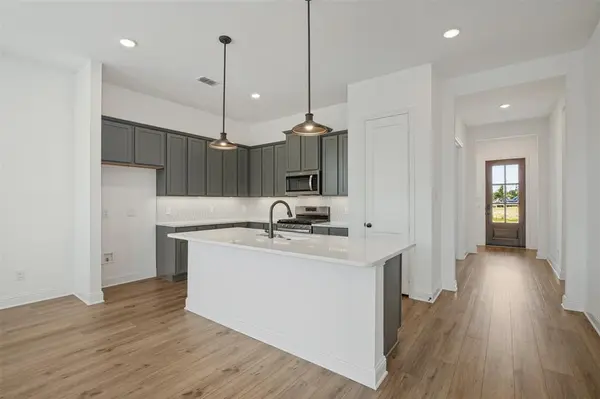 2223 Liberty Crossing Avenue, Royse City, TX 75189