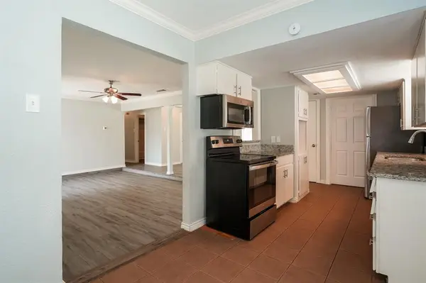 3426 Hacienda Drive, Dallas, TX 75233