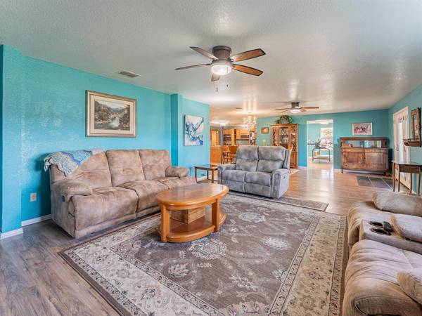 1857 Old Bonita Road, Nocona, TX 76255