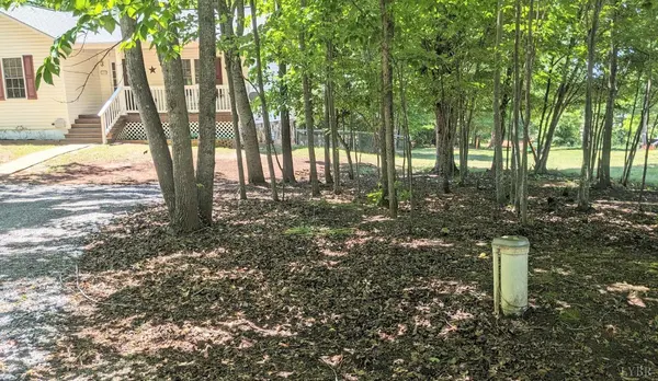 3959 Diamond Hill RD, Moneta, VA 24121