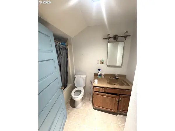3622 NE 8TH AVE, Portland, OR 97212