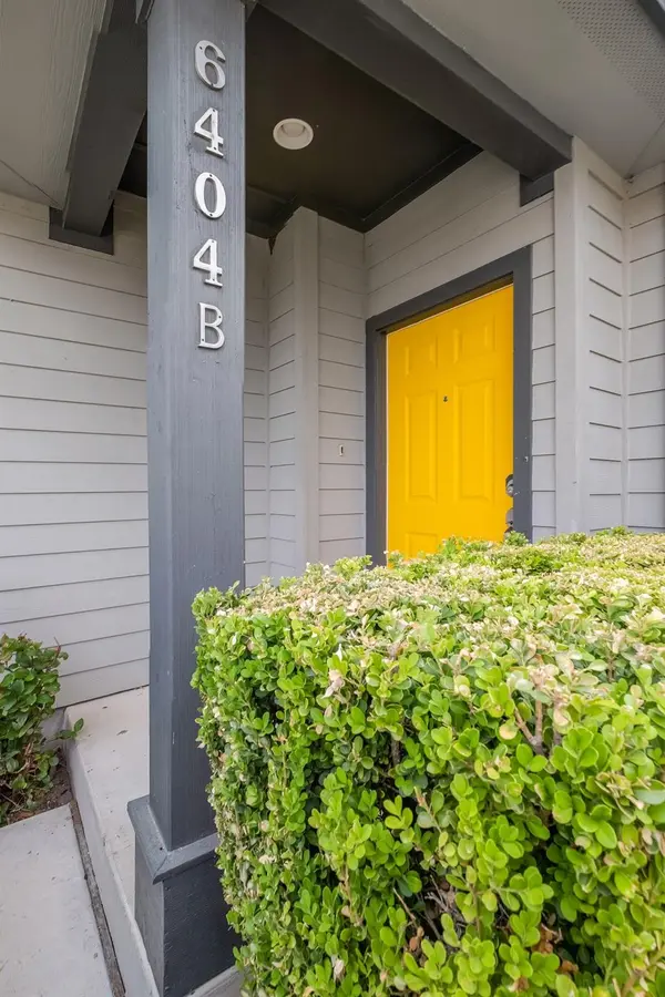 6404 Carson RDG #B, Austin, TX 78741