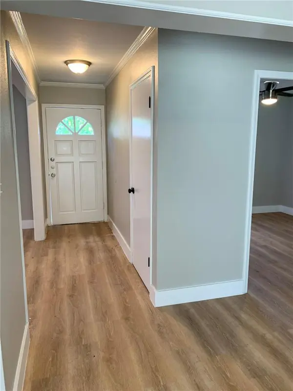 9016 Collinfield DR, Austin, TX 78758