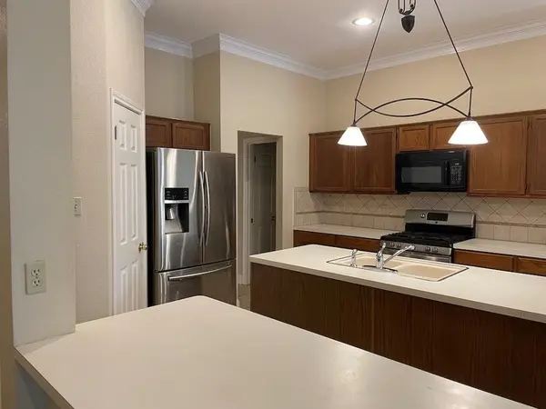 1313 Nightingale DR, Cedar Park, TX 78613