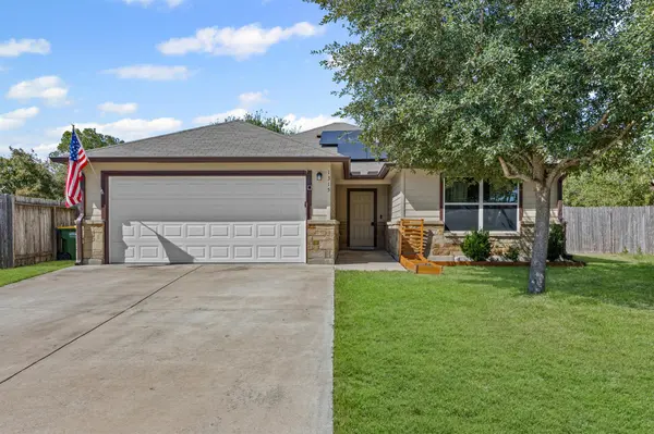 1315 Lantana CT, Gonzales, TX 78629